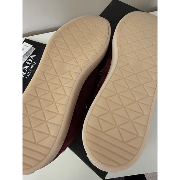 Prada Milano Men Suede Sneakers Bordeaux Shoes Size 11 NEW main image 4